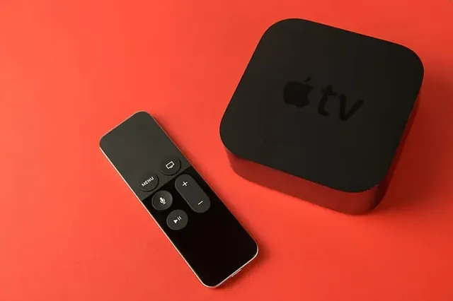 Boîtier de télé connecté et sa télécommande